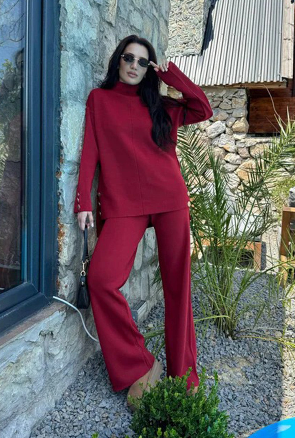 DEEP RED BUTTON SET